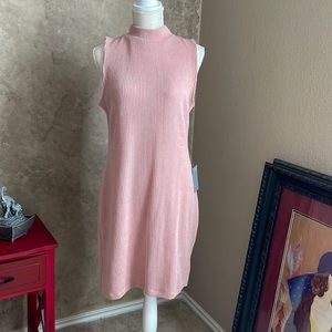 Woman’s ribbed dress